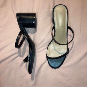 Shoedazzle Black Strappy Mules